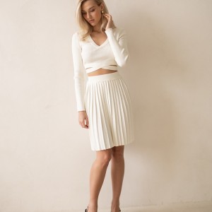 women acrylic cotton knitted long sleeves v neck short top and skirt  knitwear sets